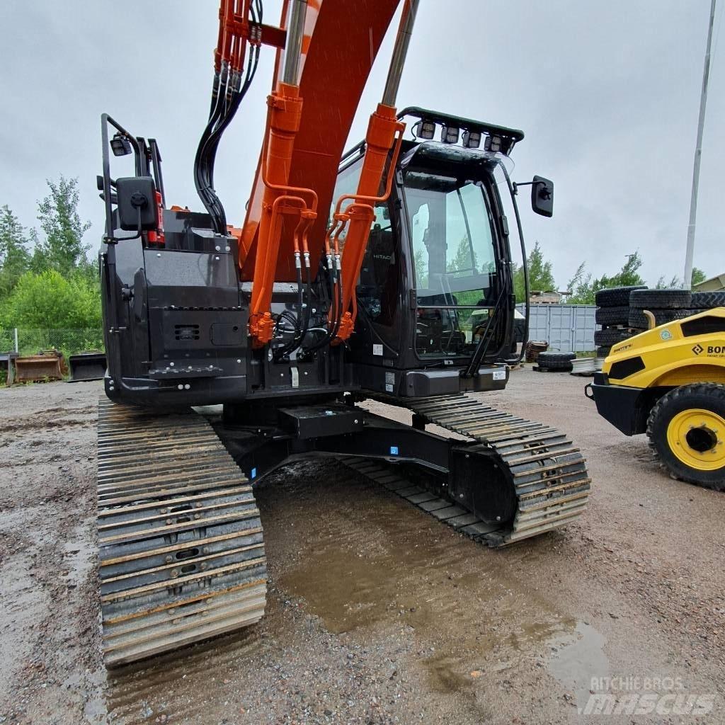 Hitachi ZX225USRLC-7 Raupenbagger