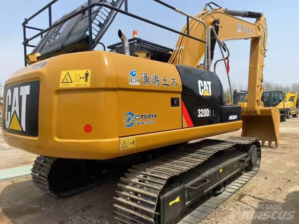 CAT 320D2 Raupenbagger