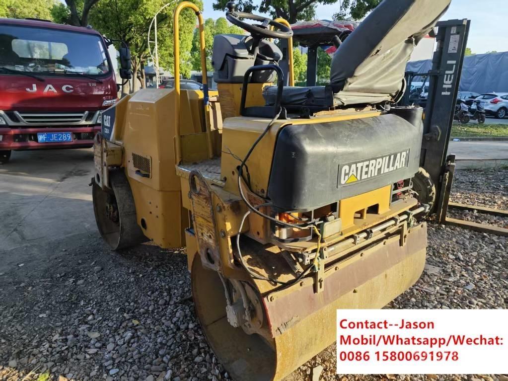 CAT CB 24 Tandemwalzen