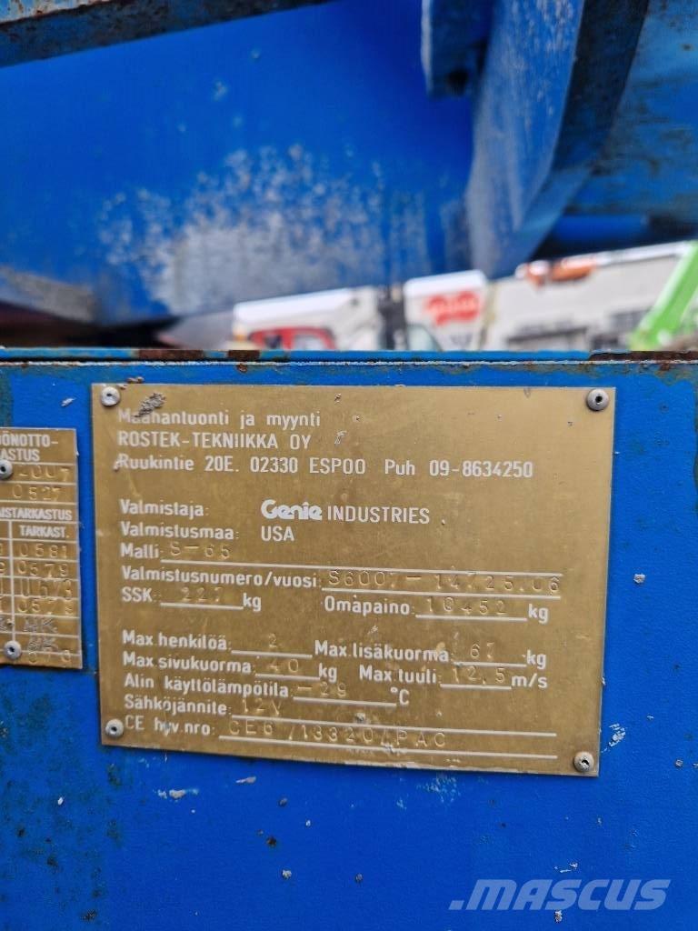 Genie S 65 Teleskopbühnen