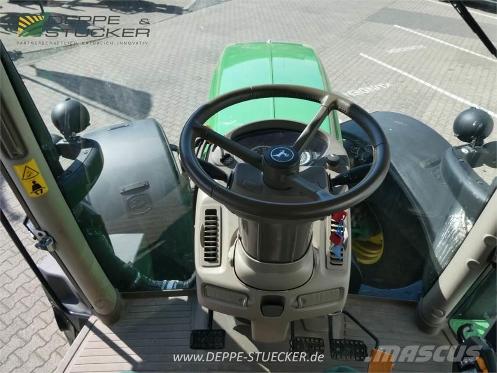 John Deere 6250R Traktoren
