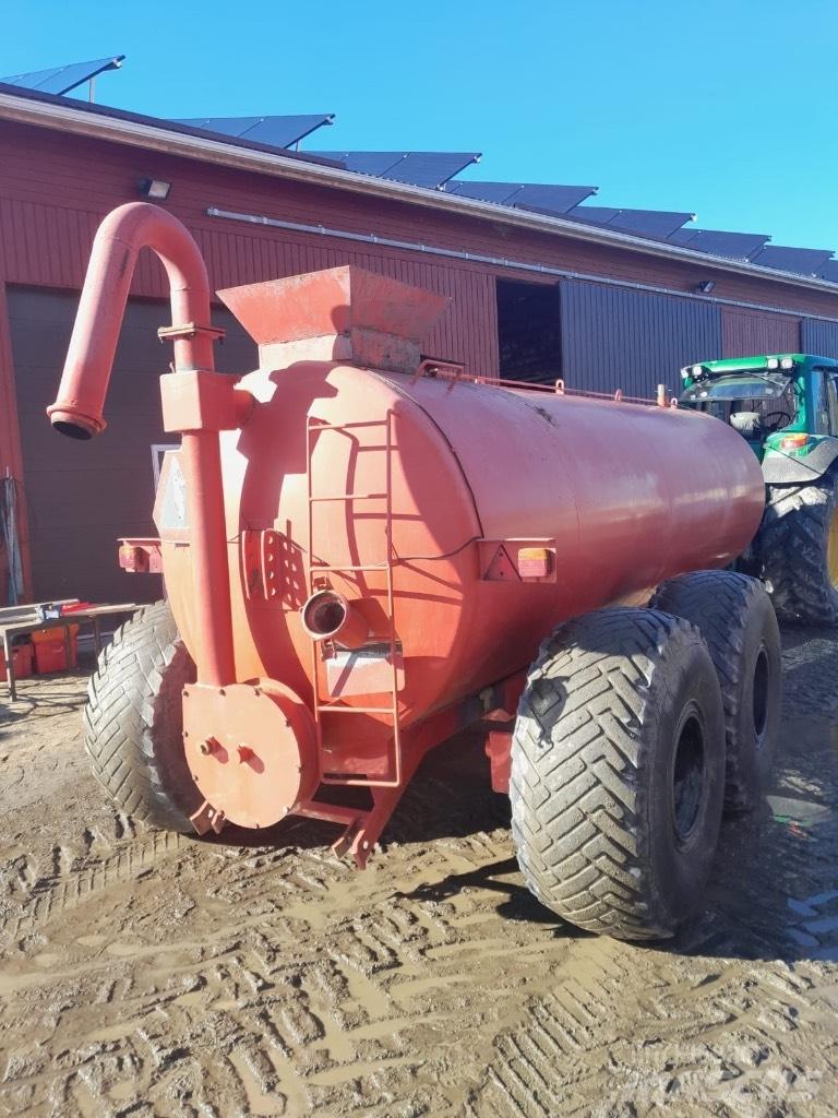Vepi 11.6 m3 Gülletankwagen