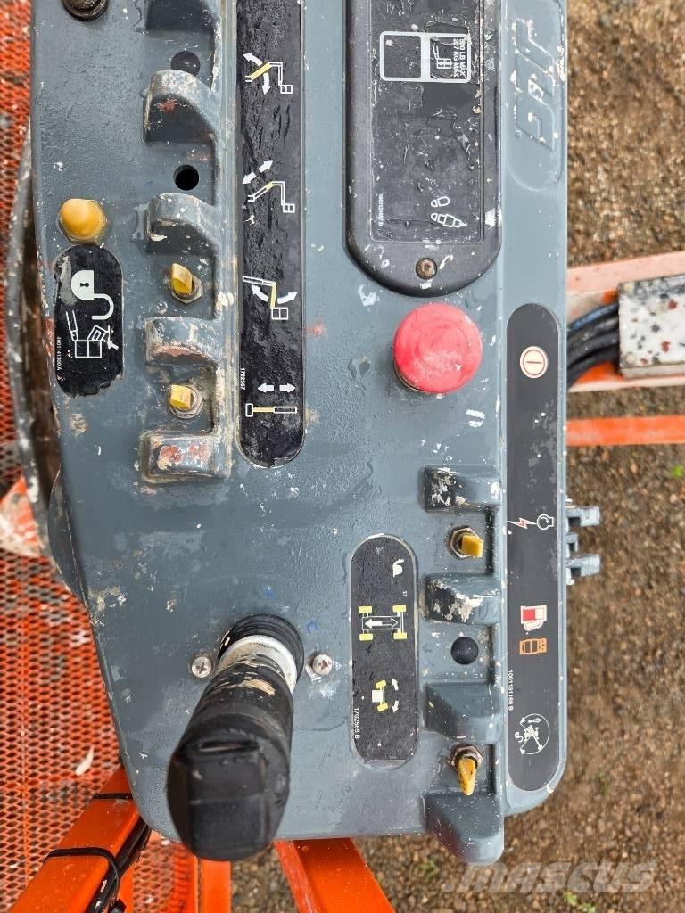 JLG 660 SJ Teleskopbühnen