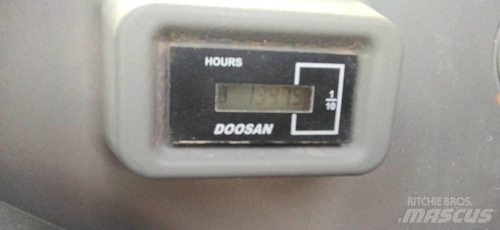 Doosan DX235LCR-5 Raupenbagger