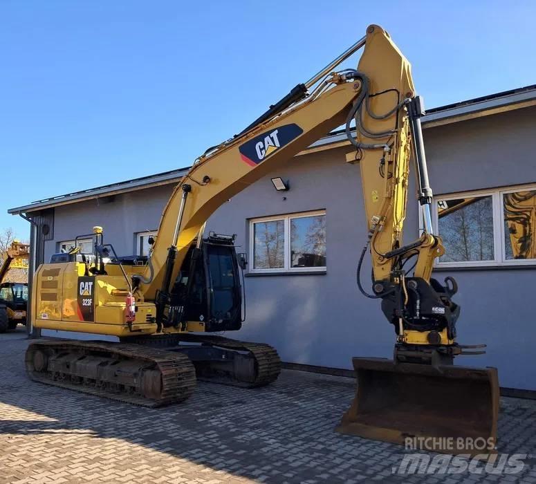 CAT 323 F L Raupenbagger