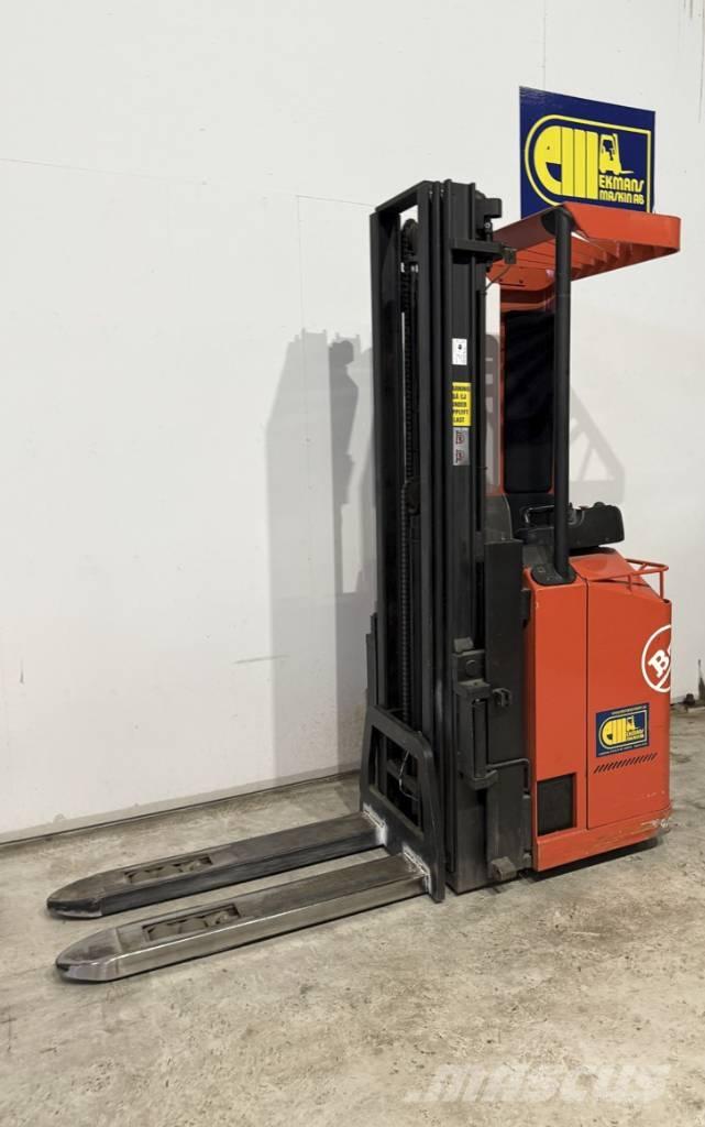 BT truck SPS 135L Zelfrijdende stapelaars