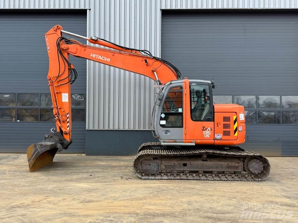 Hitachi ZX135US Spezialbagger