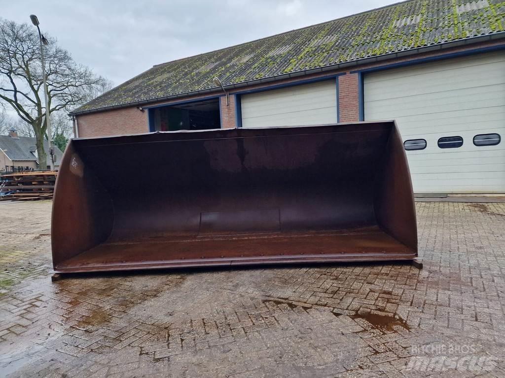 Eurosteel WP-5000 Schaufeln