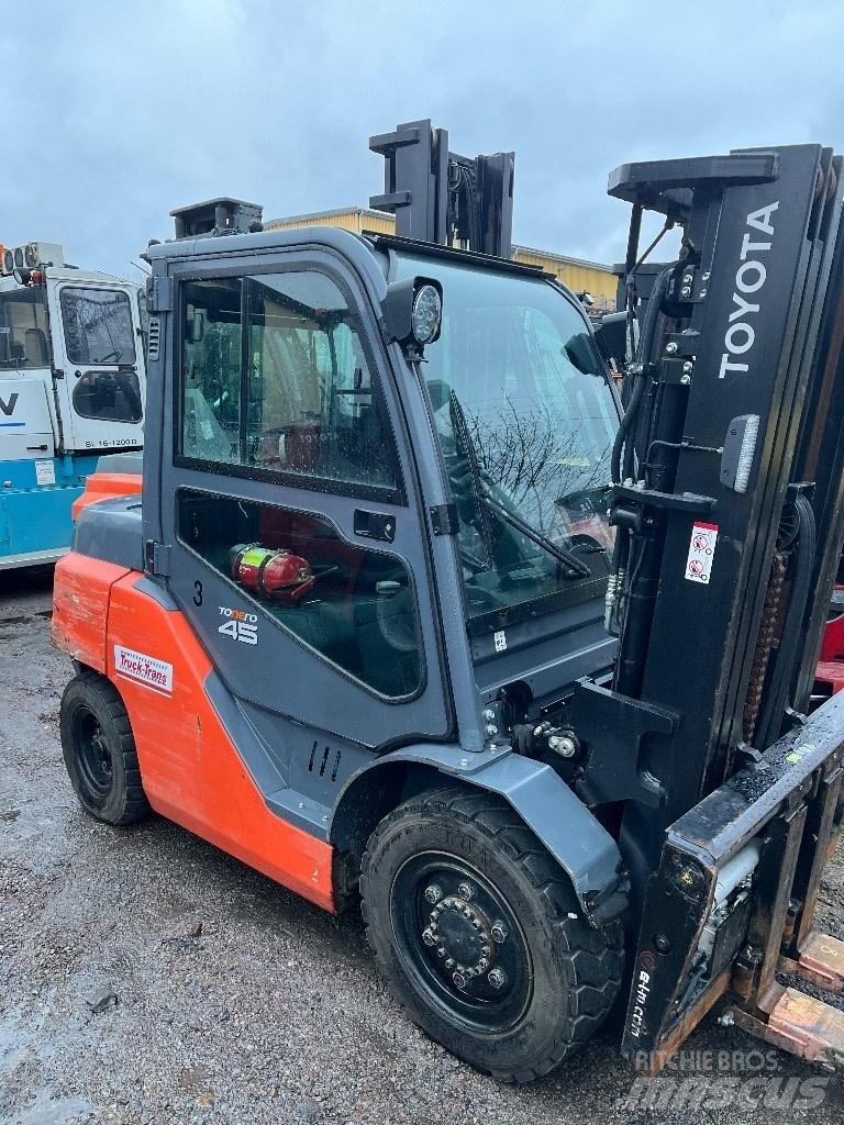 Toyota 40-8FD40N Diesel heftrucks