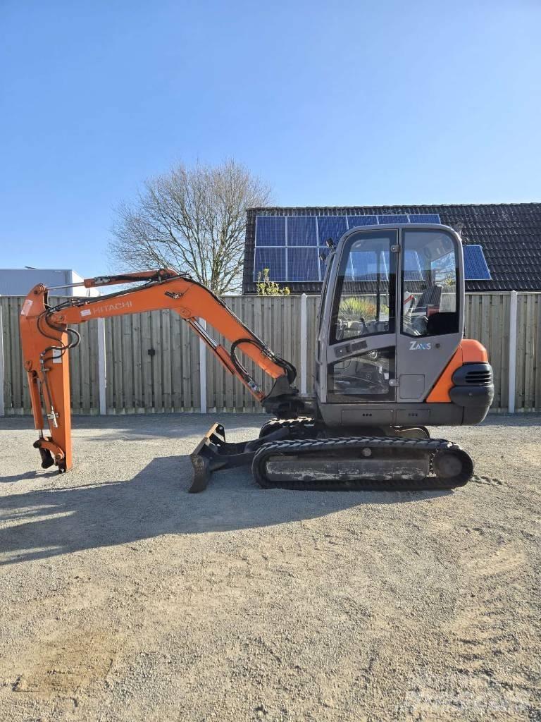 Hitachi ZX 30 Minibagger < 7t
