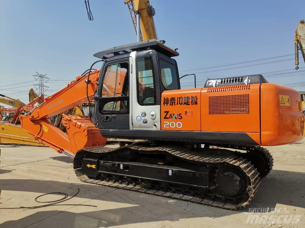 Hitachi ZX 200 Raupenbagger