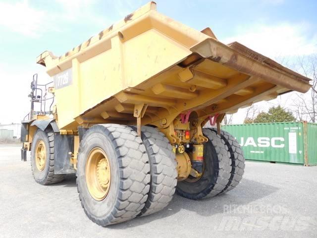 CAT 772G Dumper - Knickgelenk