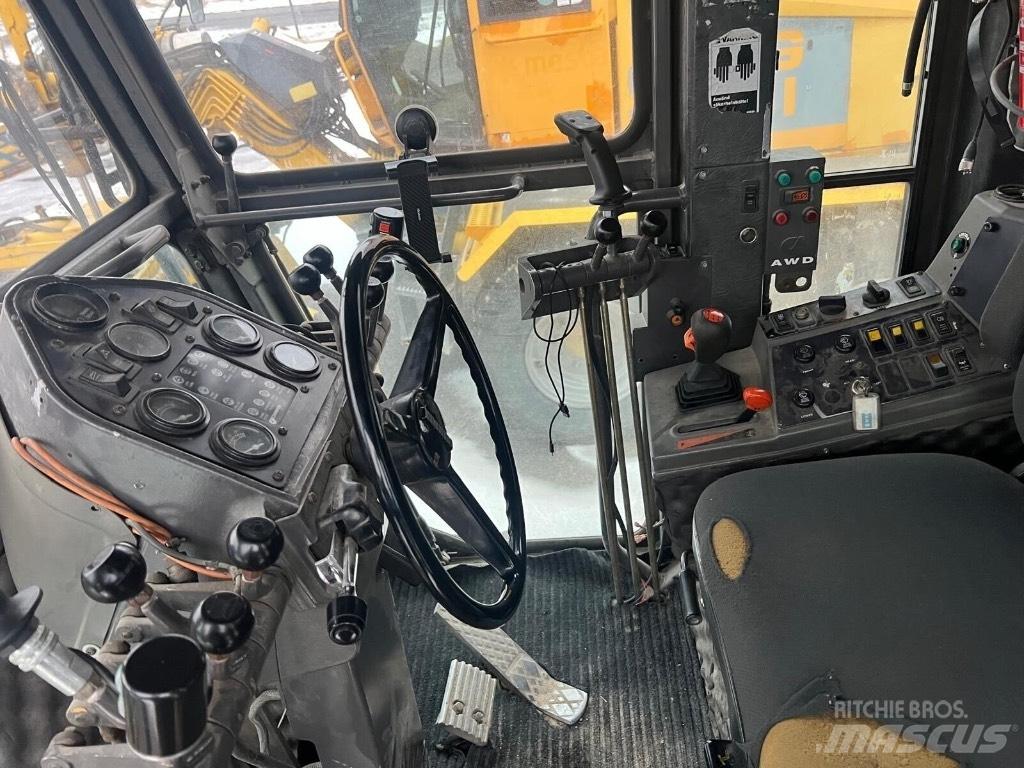 Champion 736A VHP Grader