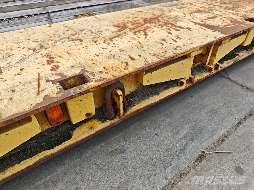Nooteboom Lowbed Tieflader-Auflieger