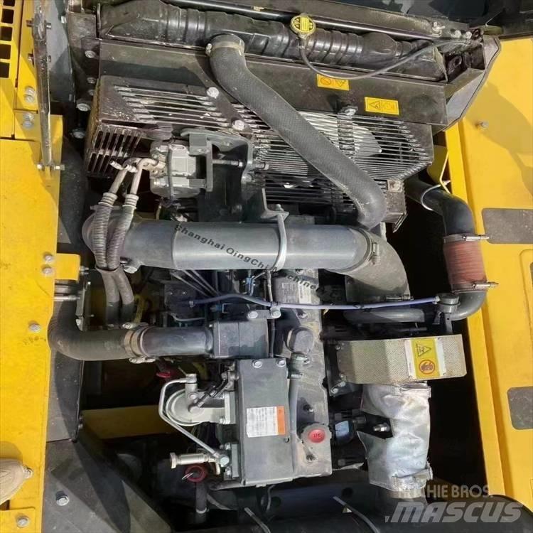 Komatsu 350 Raupenbagger