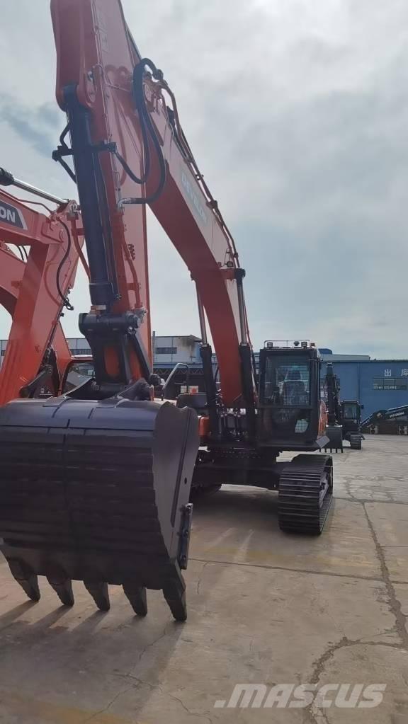 Develon DX 360LCA-7B Raupenbagger