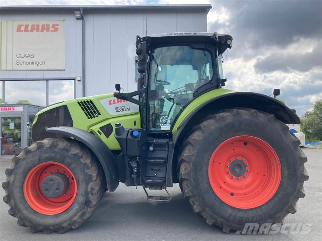 CLAAS Axion 850 Traktoren