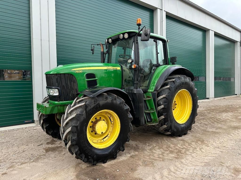 John Deere 7530 Traktoren