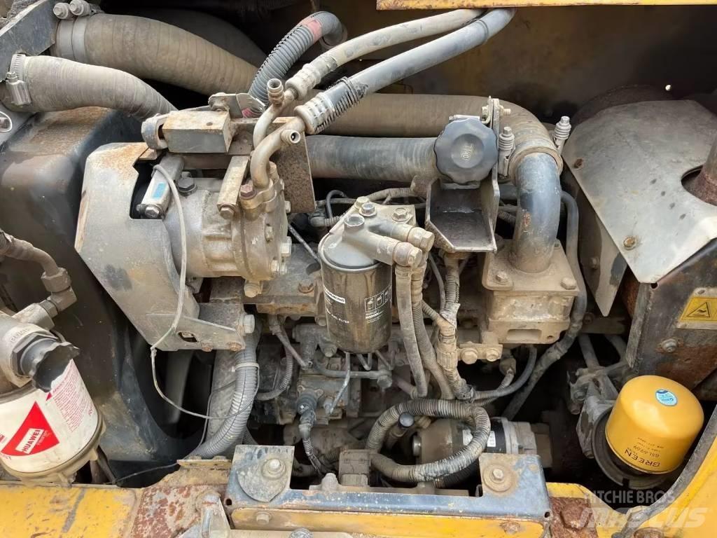 Komatsu PC70-8加长臂 Raupenbagger