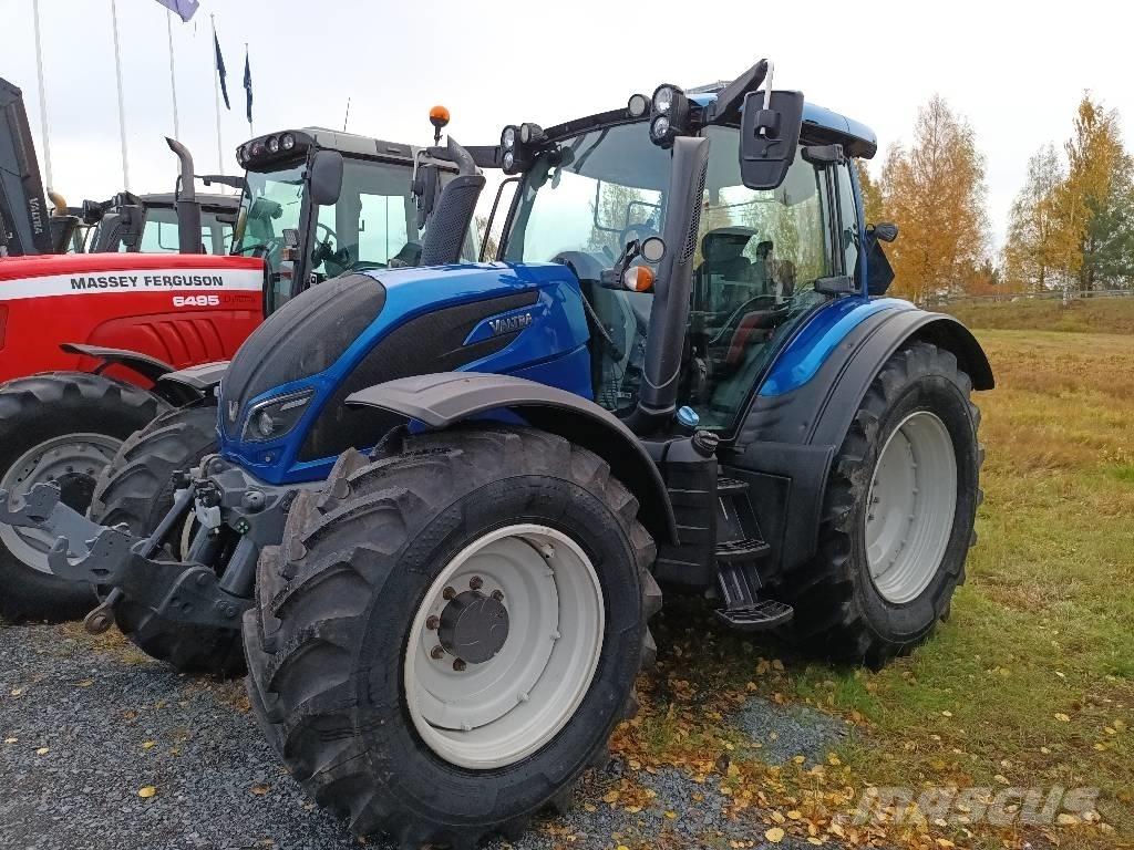 Valtra N174 E versu Traktoren