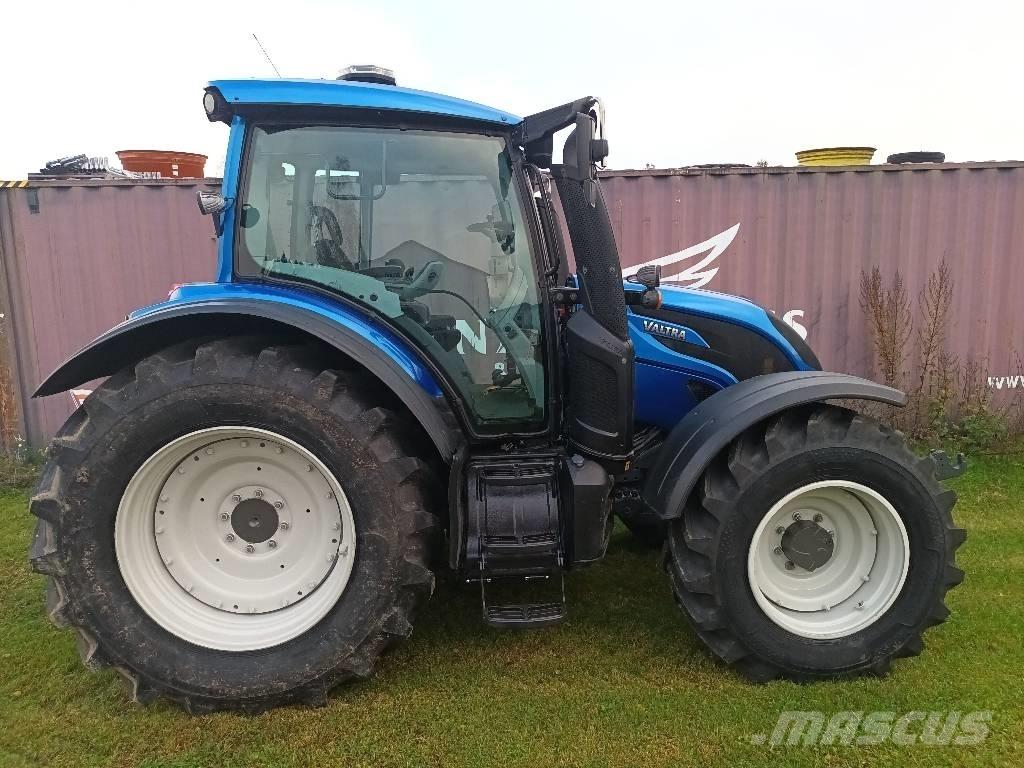 Valtra N174 E versu Traktoren