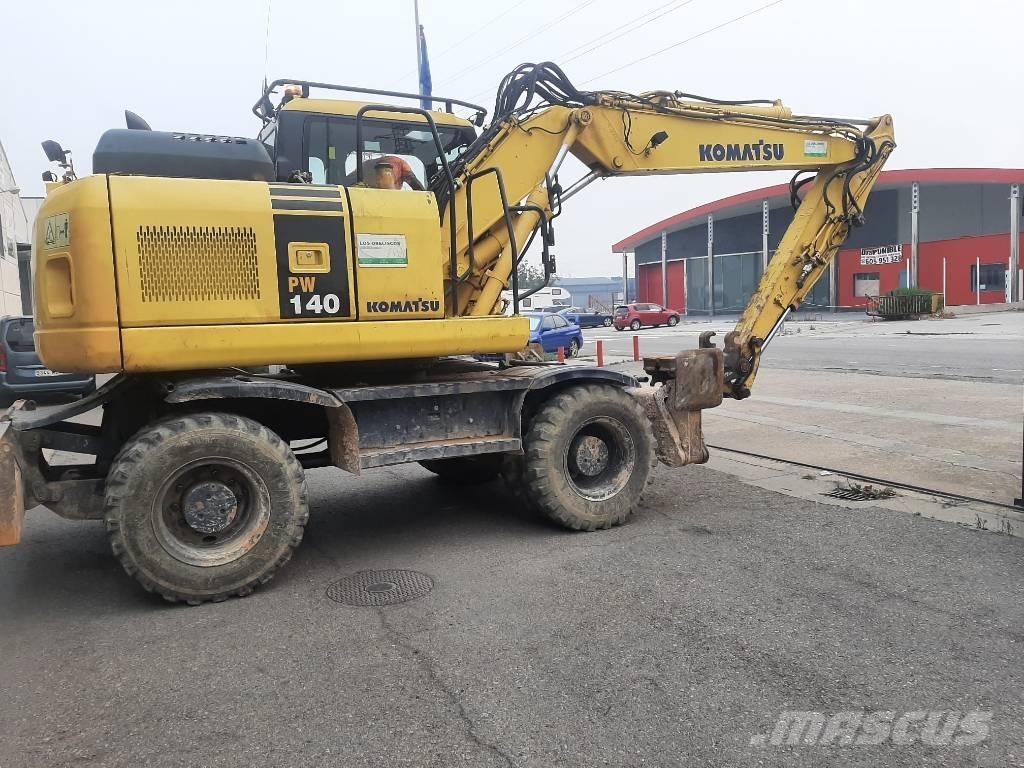 Komatsu PW 140-7 Mobilbagger