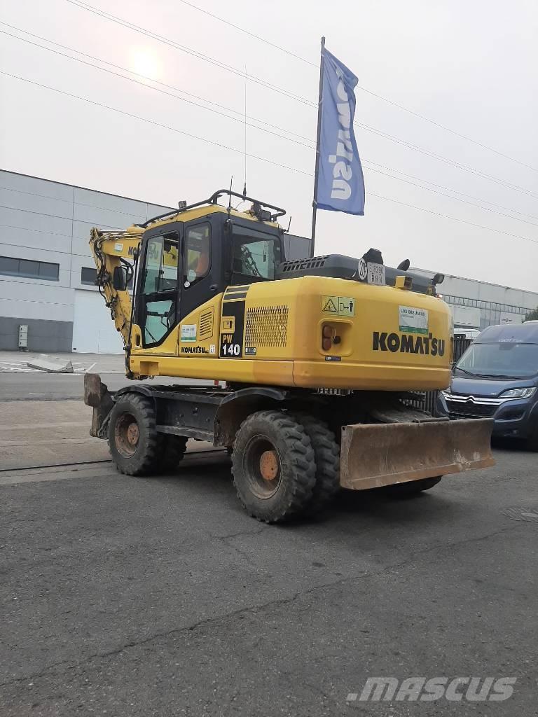 Komatsu PW 140-7 Mobilbagger