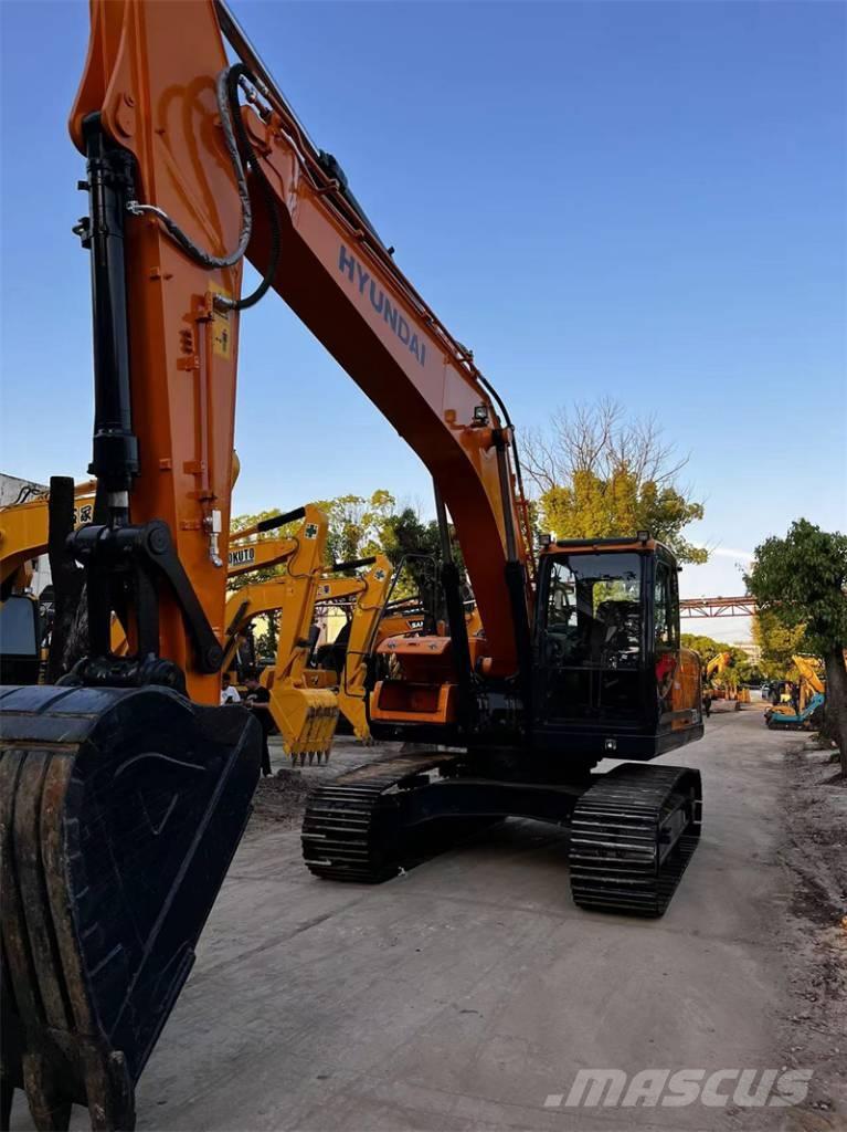 Hyundai 220LC-9S Raupenbagger