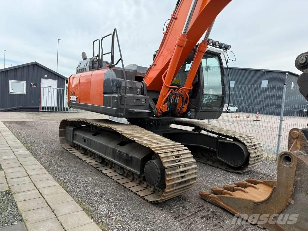 Hitachi ZX 300 LC-6 Raupenbagger