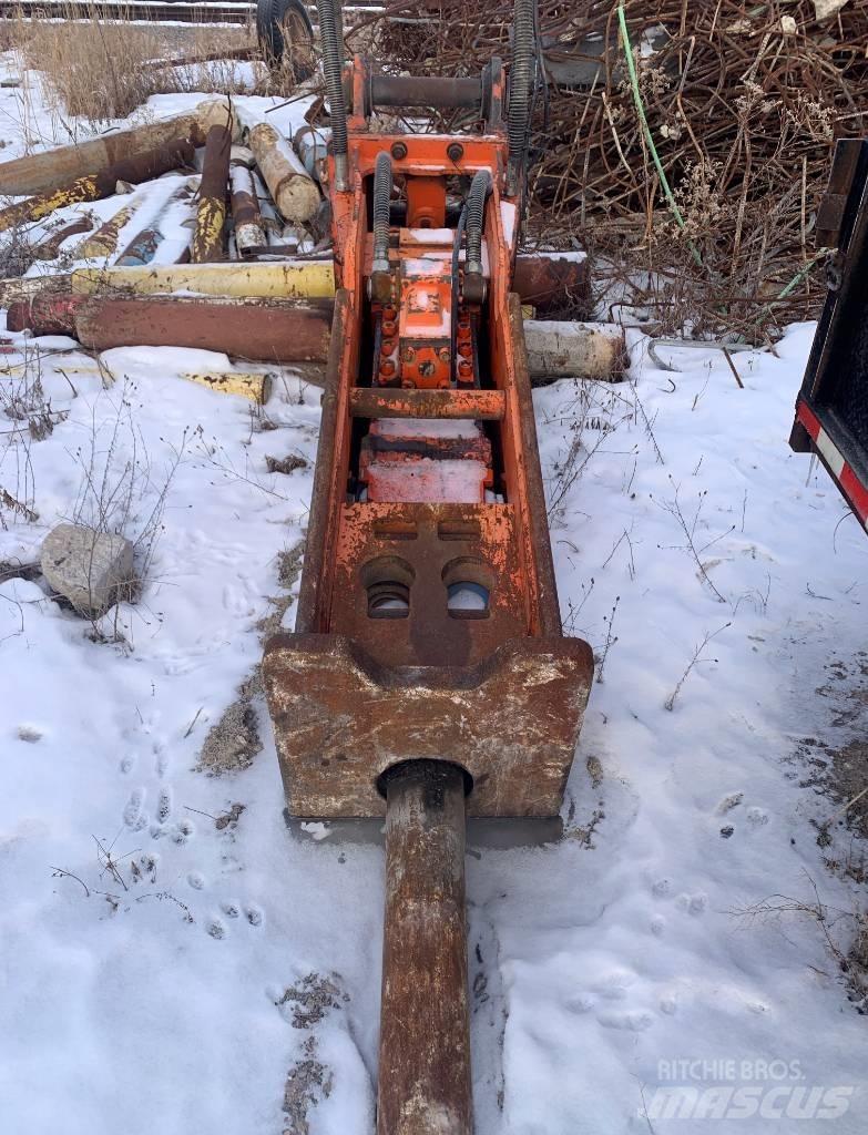 NPK GH 18 Hammer / Brecher