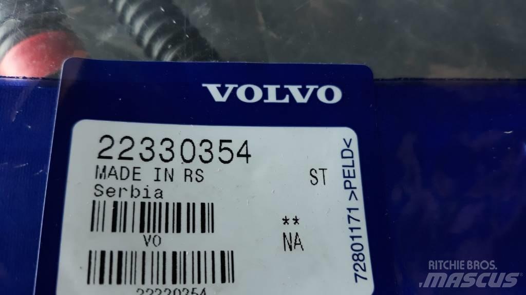 Volvo HOSE 22330354 Transport Sonstige