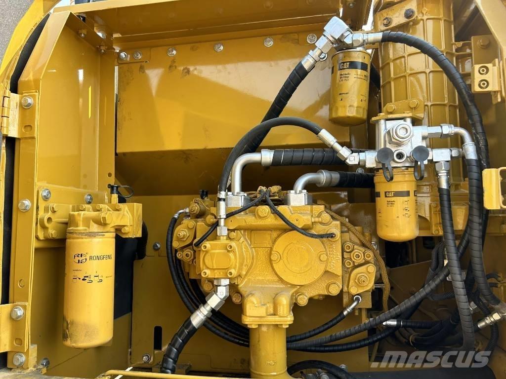 CAT 320 D L Raupenbagger