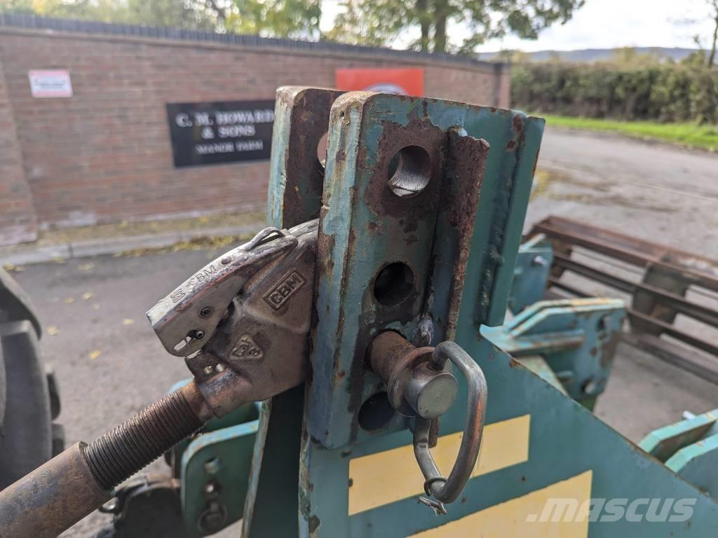 Cousins VFORM Grubber