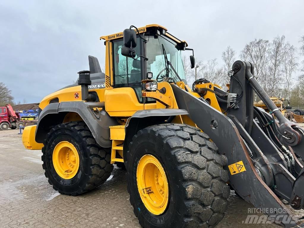Volvo L 120 H Radlader