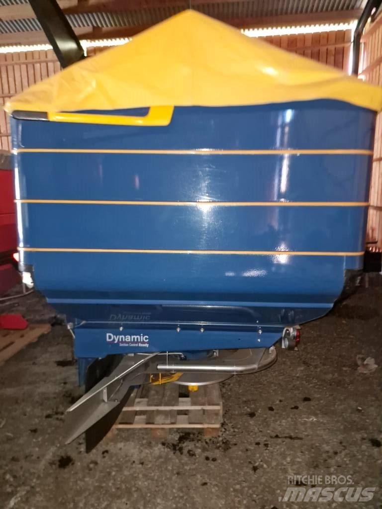 Bogballe M 3 W Mineraldüngerstreuer