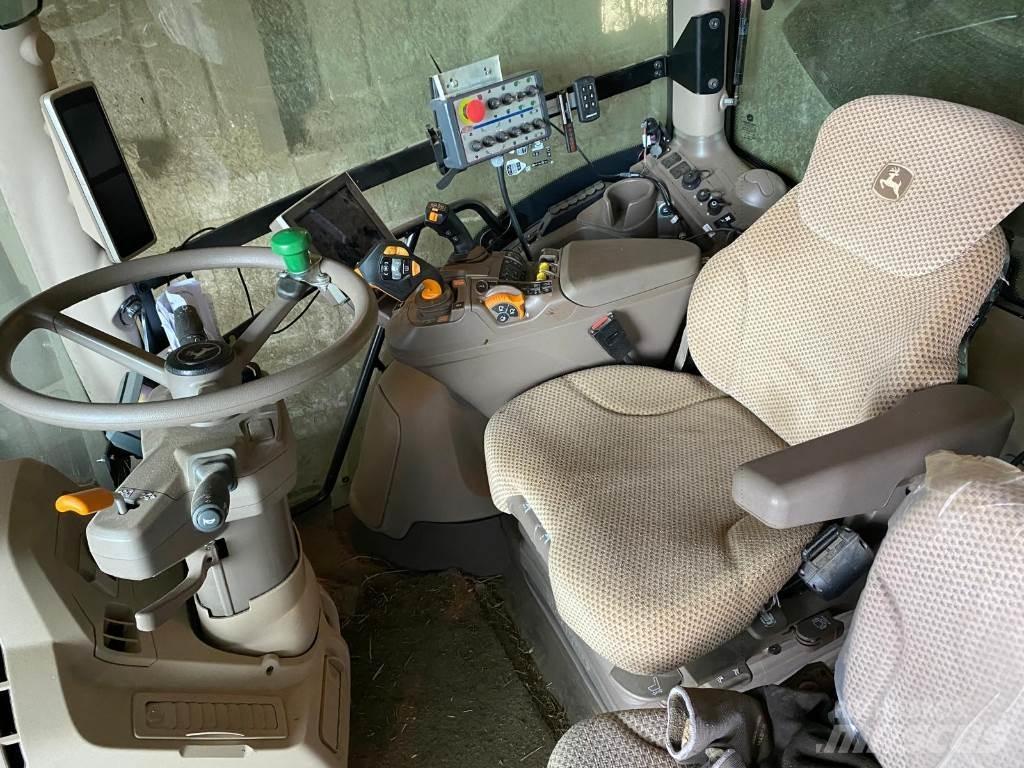John Deere 6R130 Traktoren