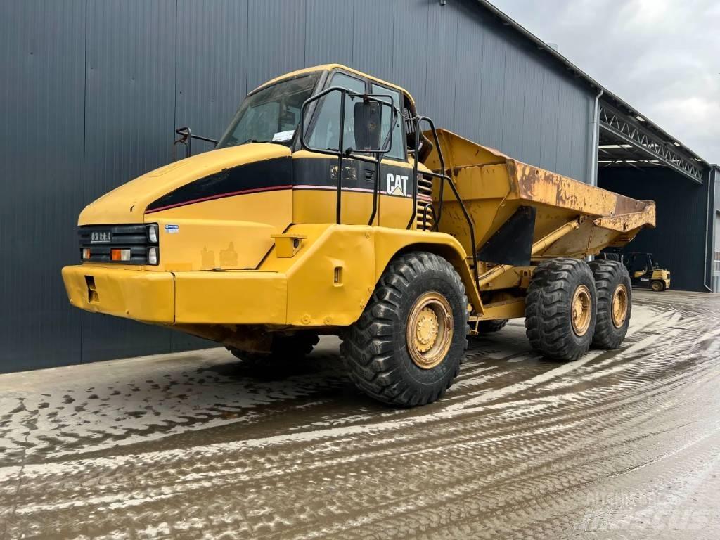 CAT 725 Dumper - Knickgelenk