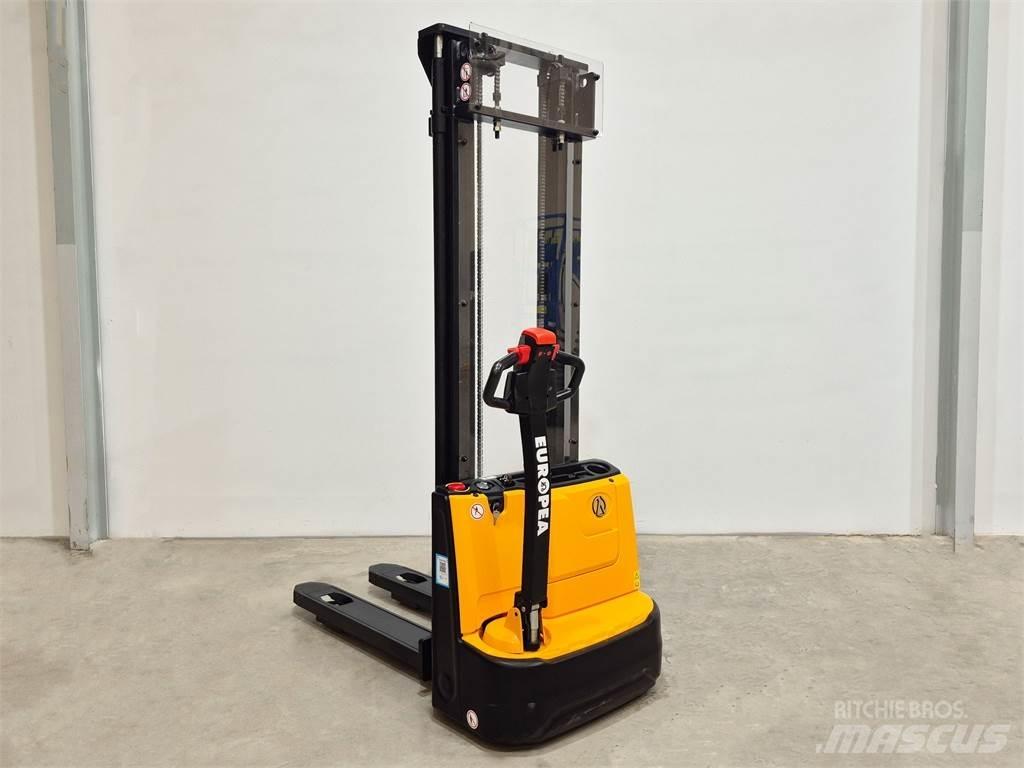  ESA121 2S360 Deichselstapler