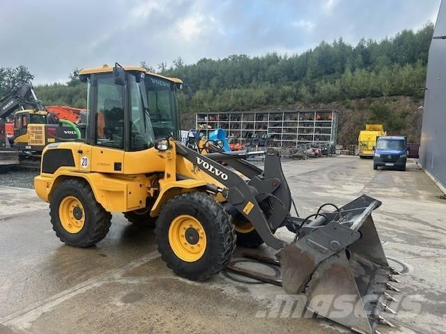 Volvo L 30 G Radlader