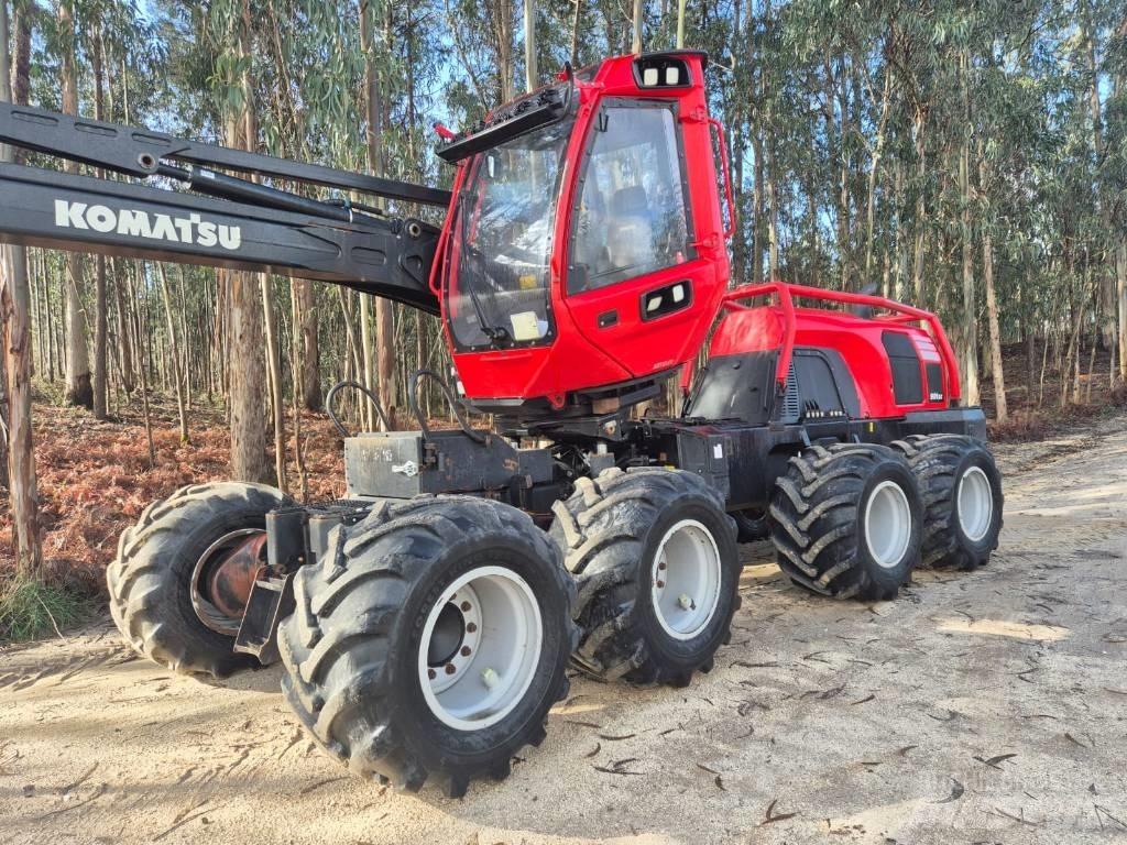 Komatsu 901 XC Harvester