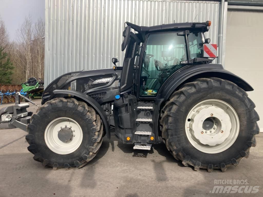 Valtra Q 305 Traktoren
