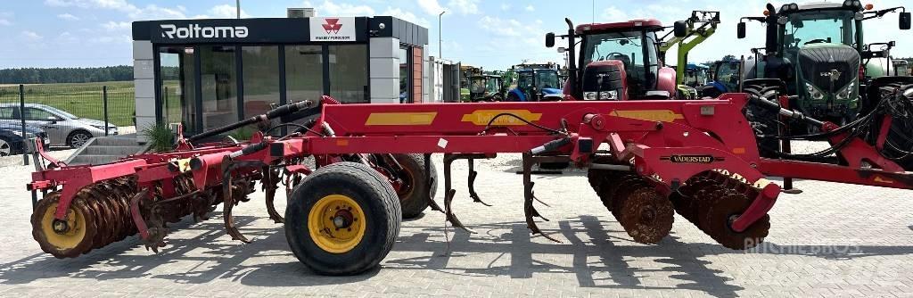 Väderstad Topdown300 Grubber