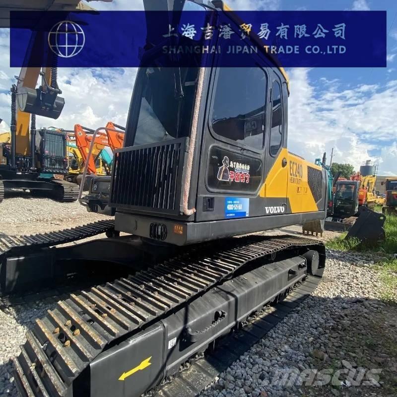 Volvo EC 240 Raupenbagger