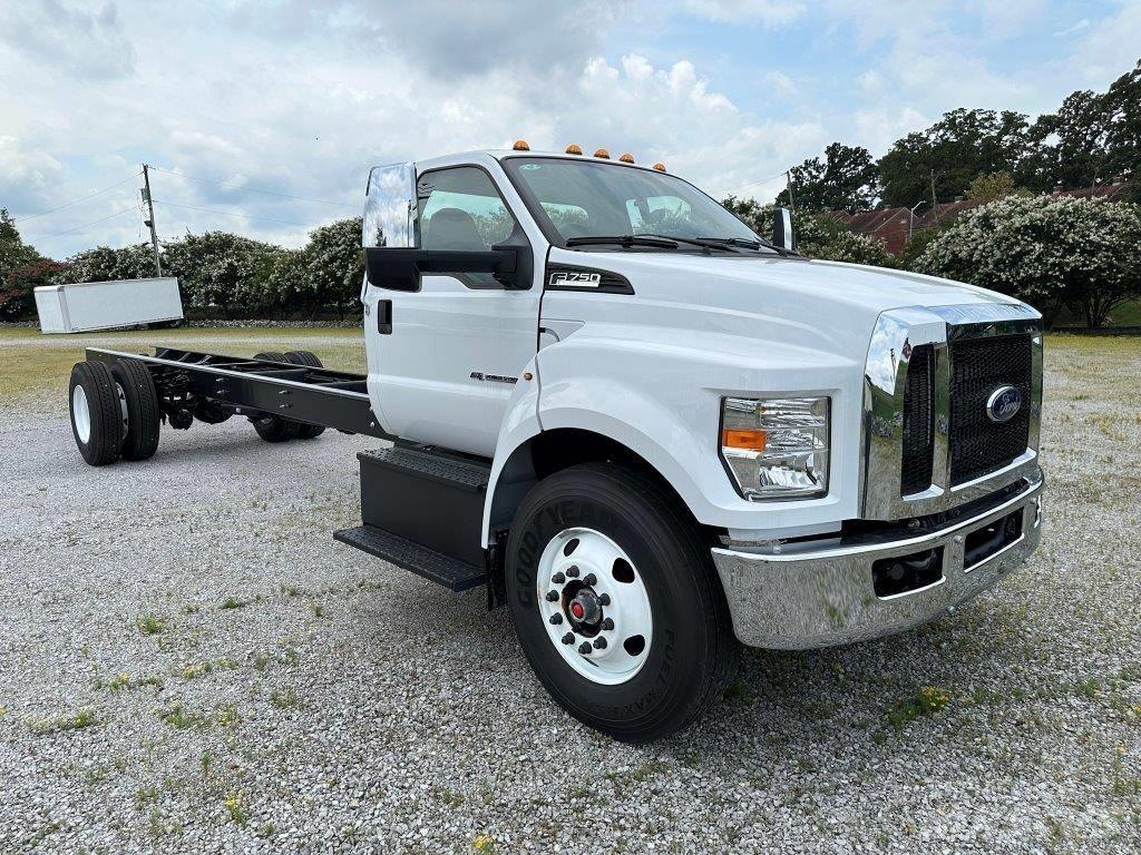 Ford F 750 Wechselfahrgestell