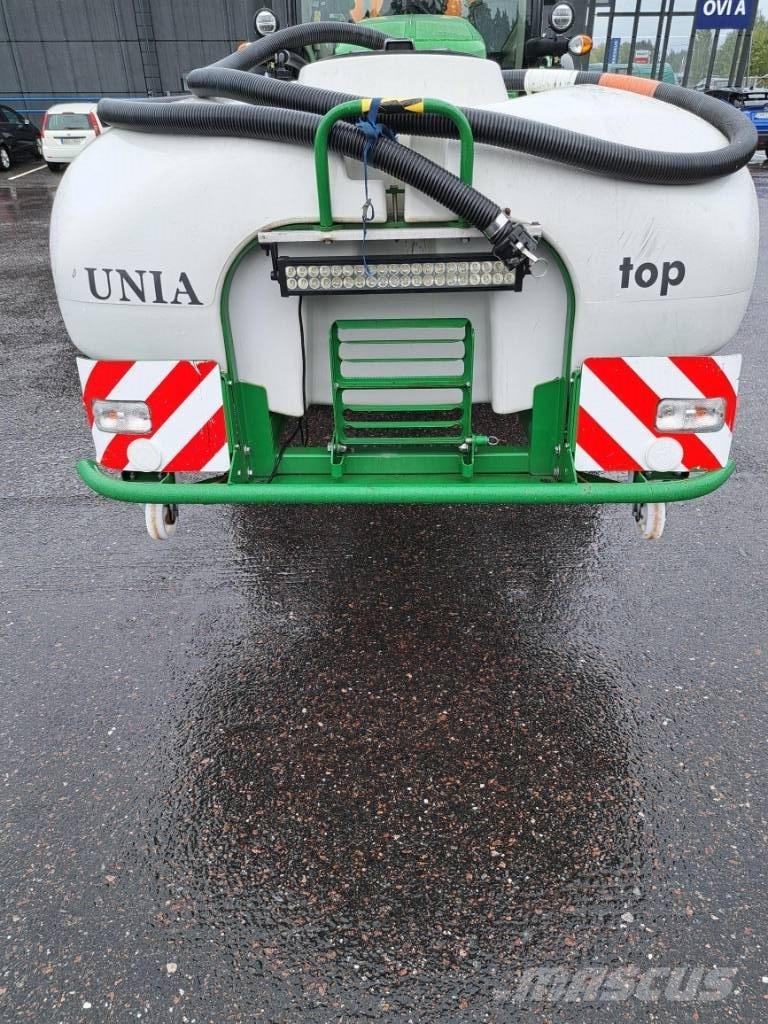 Unia etusäiliö 1200l Anbauspritzen