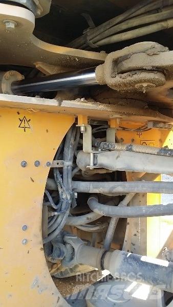 Volvo L180G Radlader