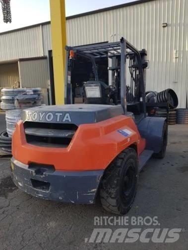 Toyota 8FD70U Diesel heftrucks