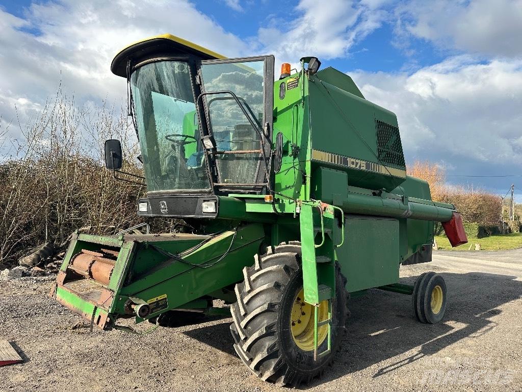John Deere 1075 Mähdrescher