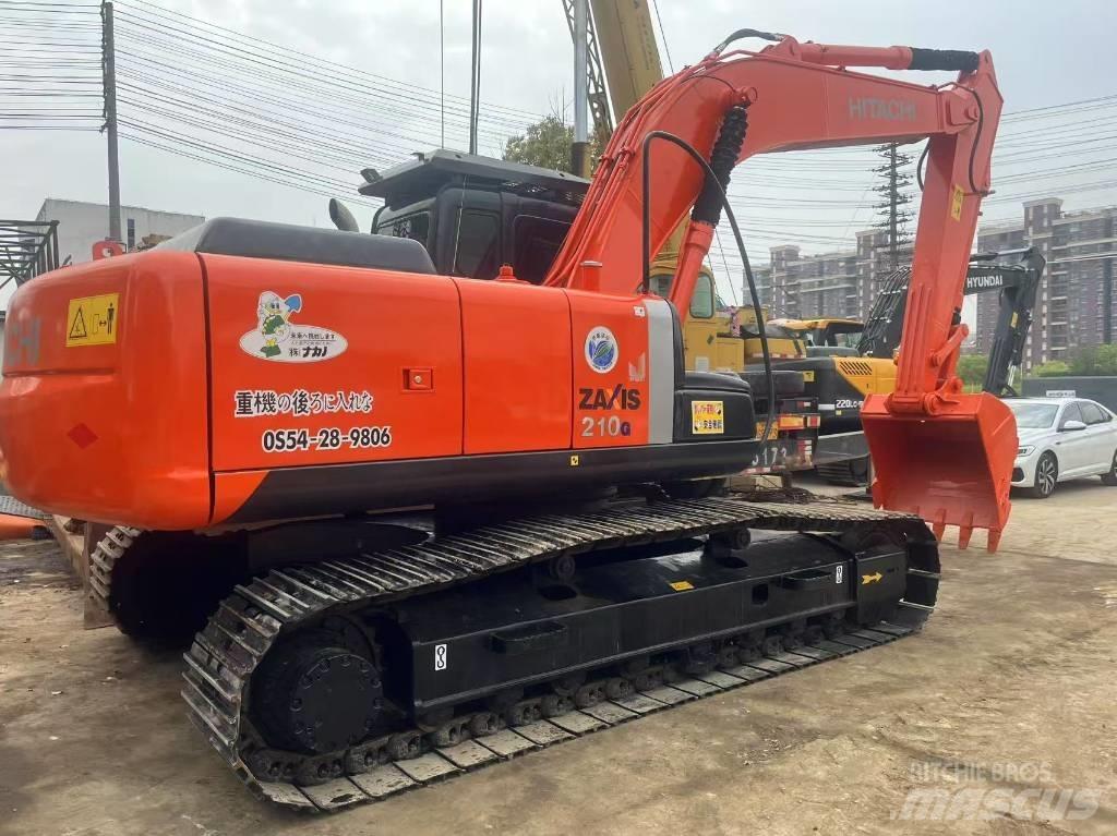 Hitachi 210LC Raupenbagger