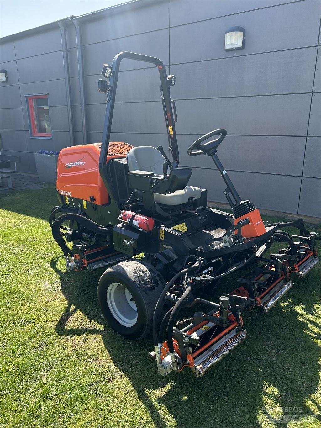 Jacobsen *SÅLD* SLF530 Fairway-Mäher